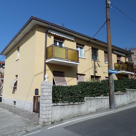 Ferienwohnung Le Rose Triest Exterior foto